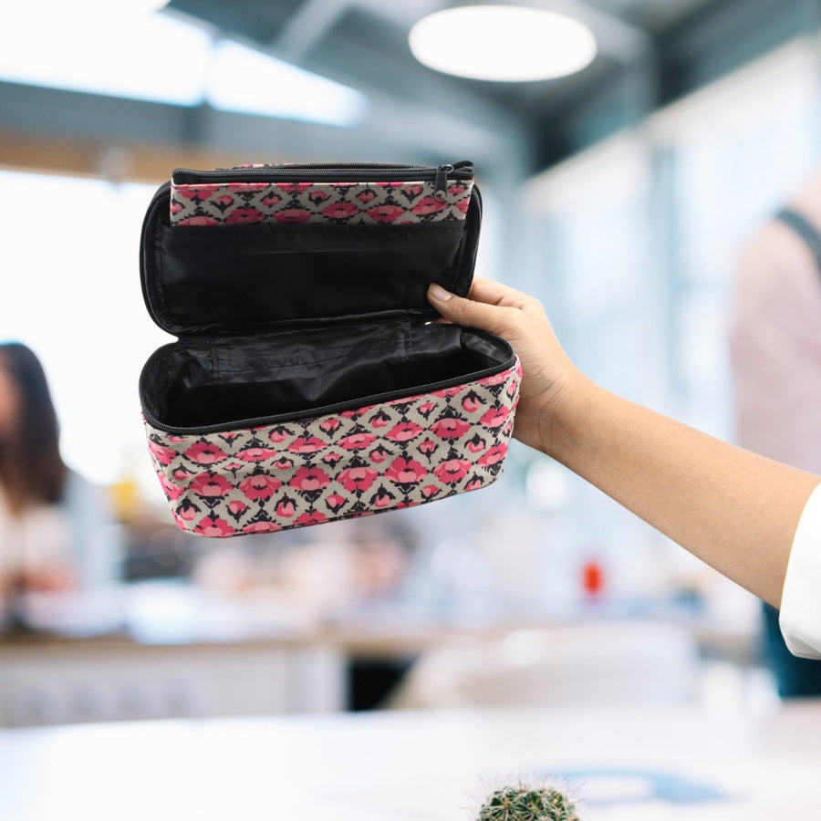 Travel Makeup Bag with Small Pouch – Waterproof Cosmetic Organizer